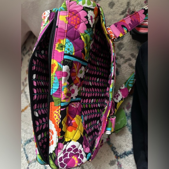 NWT VERA Bradley Colorful Floral Women's Bag - Picture 8 of 8